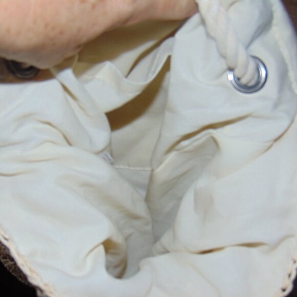 Disney X Junk Food Macrame Backpack Straw Red Mickey Puff + 2 Lilo Stitch Puffs - Picture 8 of 10